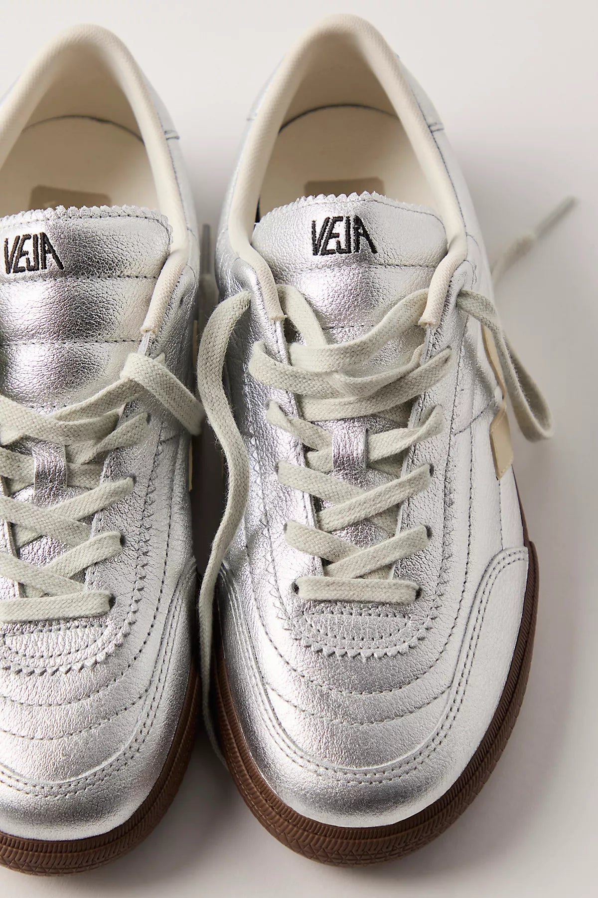 Veja Panenka Sneakers