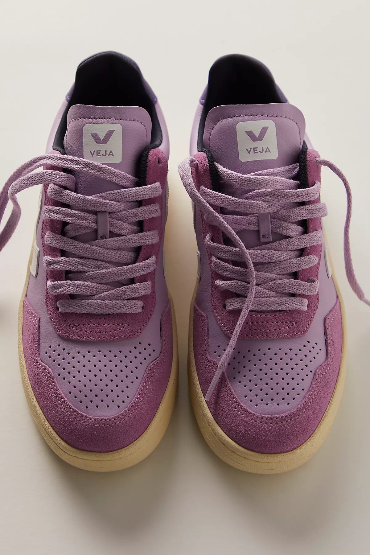 Veja V-90 Sneakers