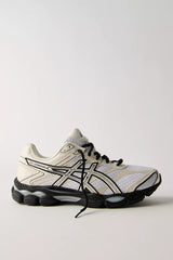 ASICS GEL-CUMULUS 16 Patent Sneakers