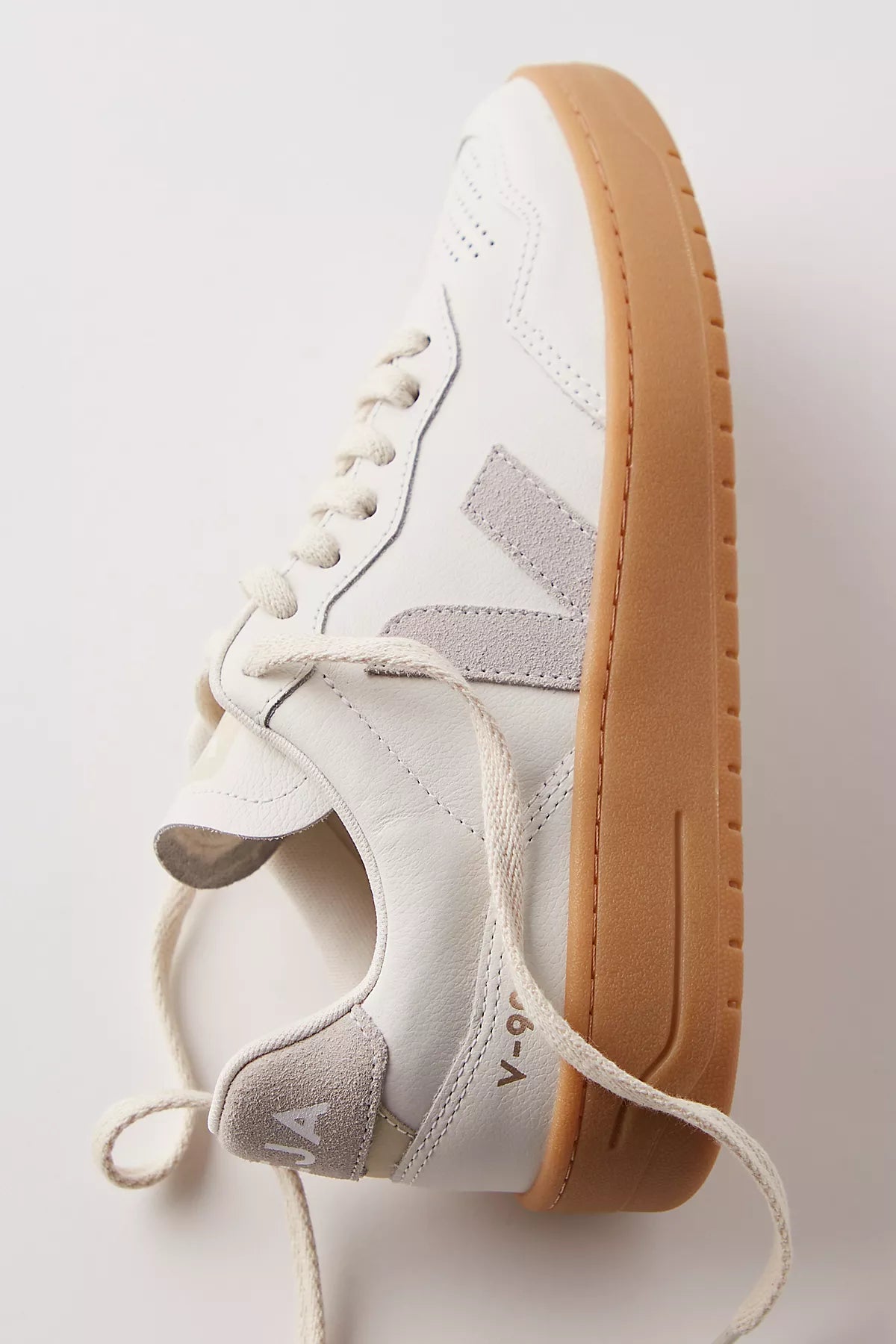 Veja V-90 Sneakers