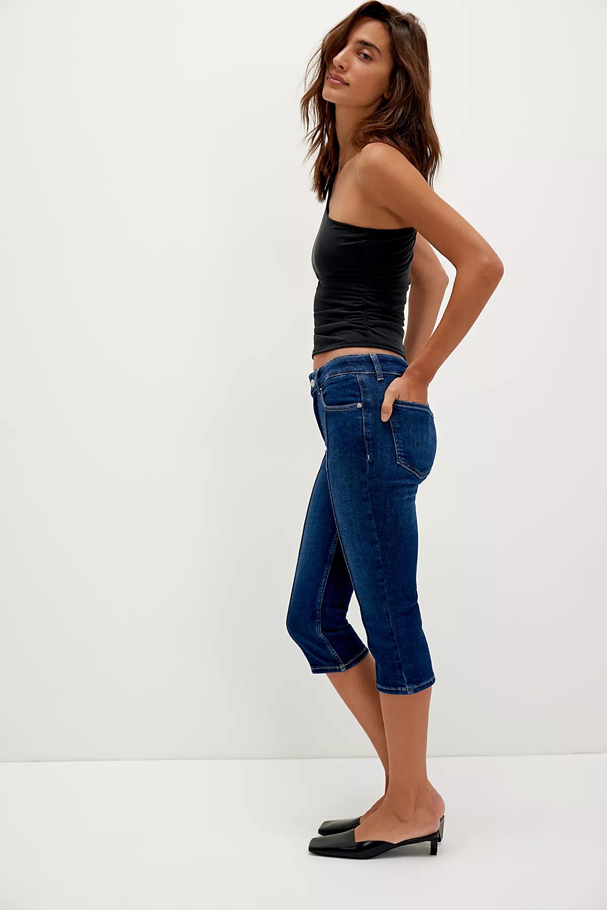 We The Free Dusk To Dawn Capri Jeans
