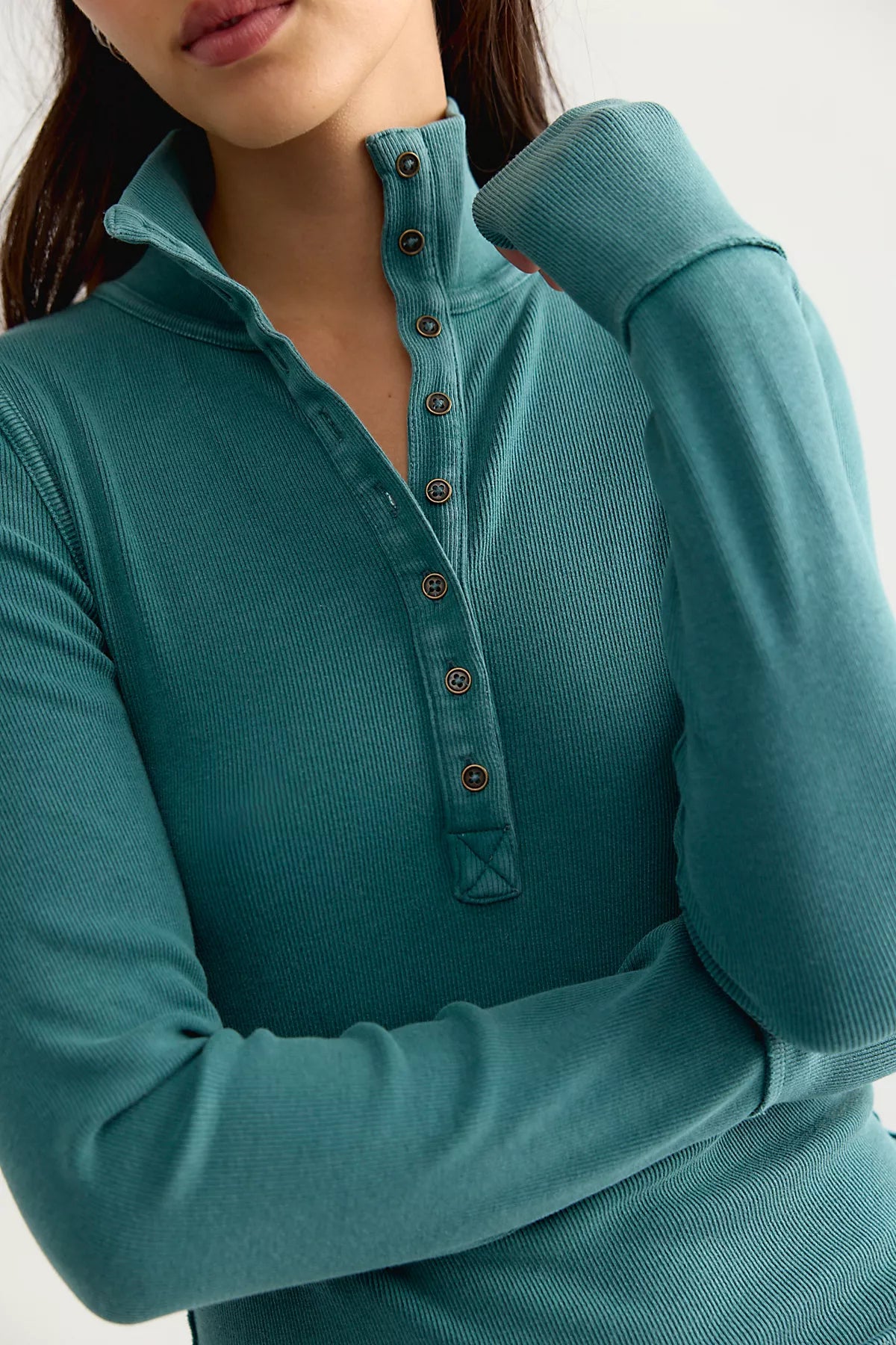We The Free Lake Solid Henley