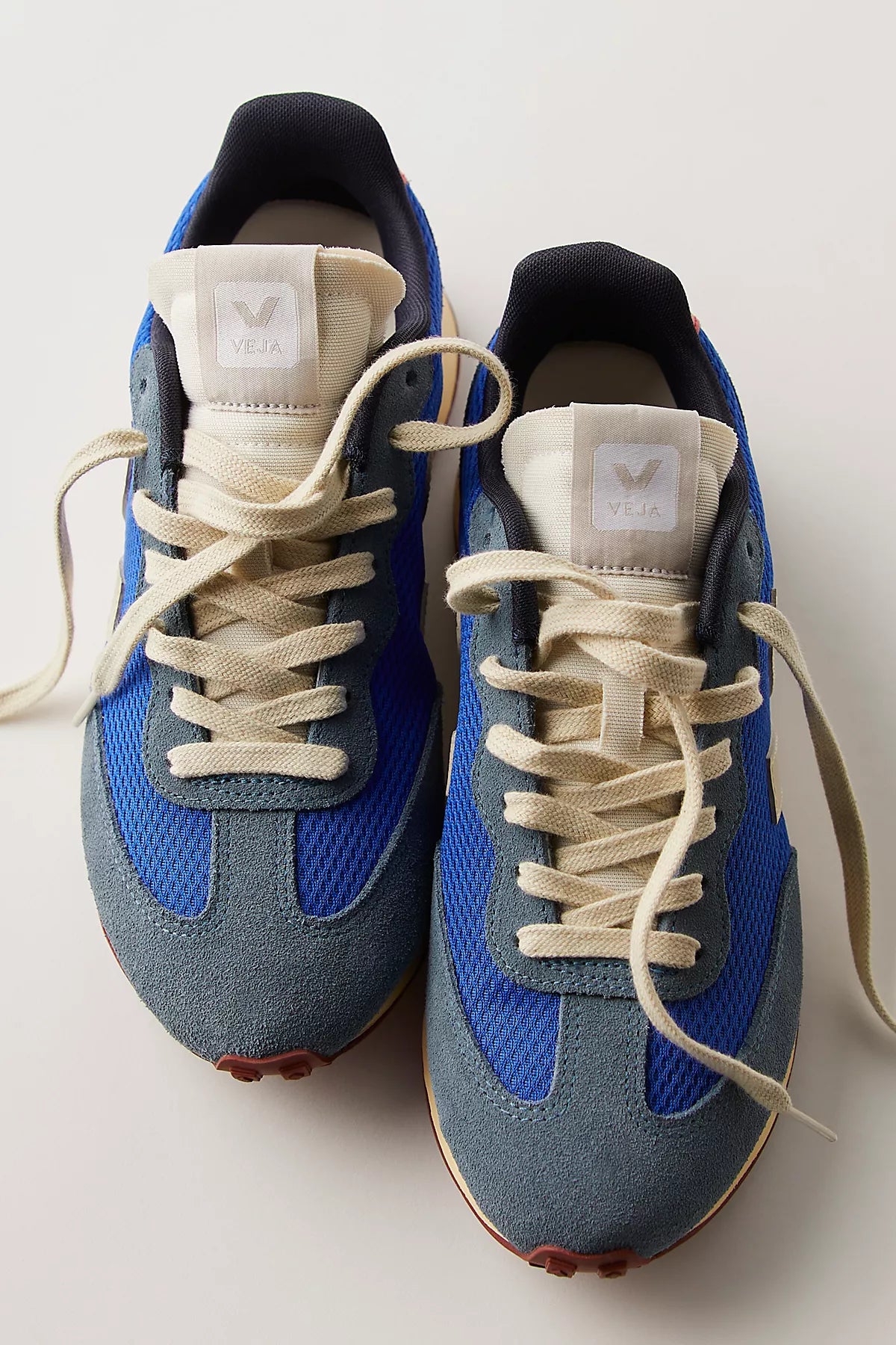 Veja Rio Branco II Sneakers