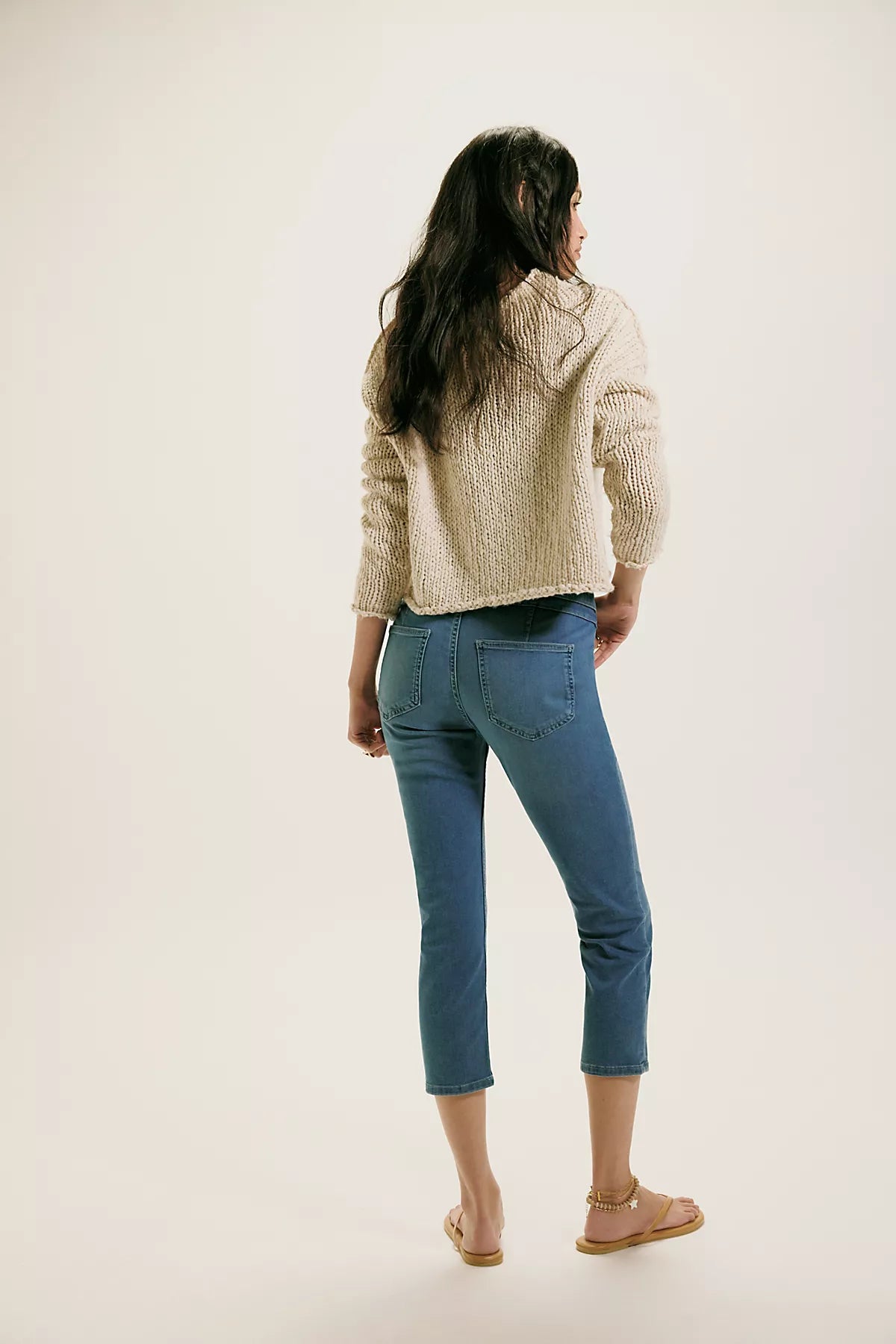 We The Free Knockout Mid-Rise Crop Jeans