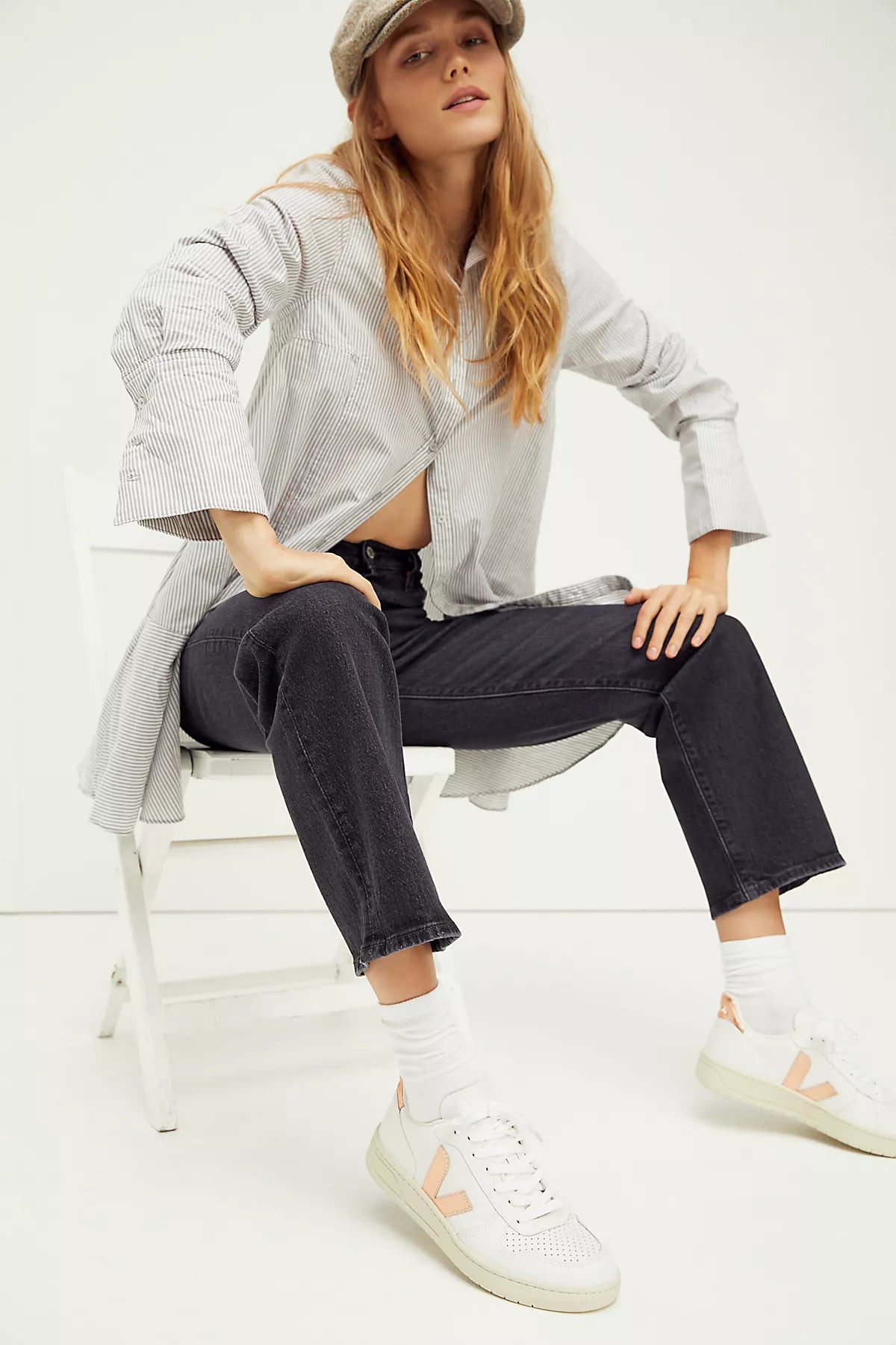 Veja V-10 Sneakers