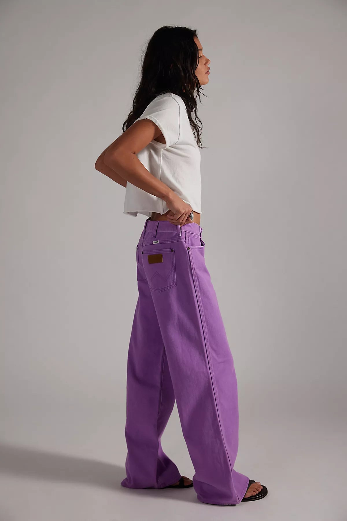 Wrangler World Wide Mid-Rise Wide-Leg Jeans