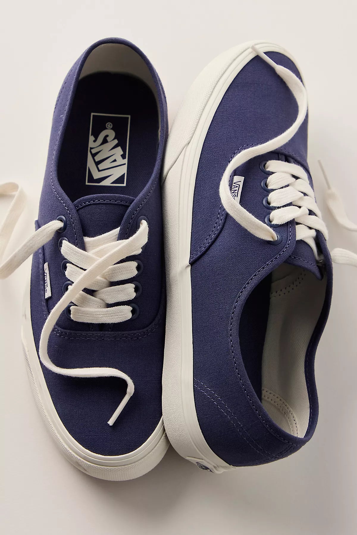 Vans Authentic Lowpro Sneakers