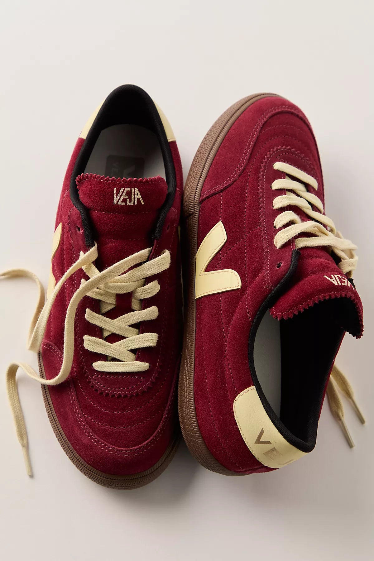 Veja Panenka Sneakers