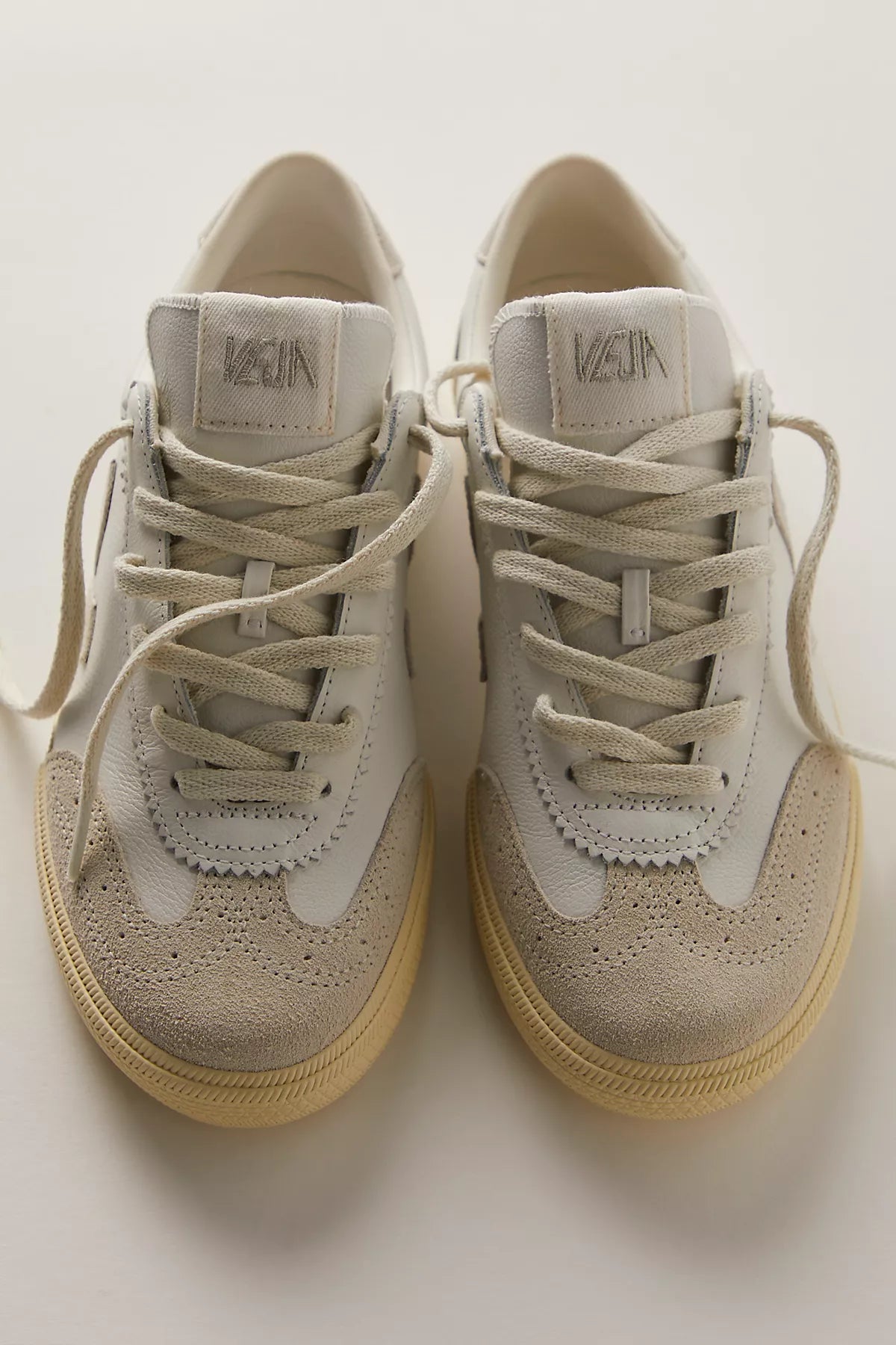 Veja Volley Sneakers