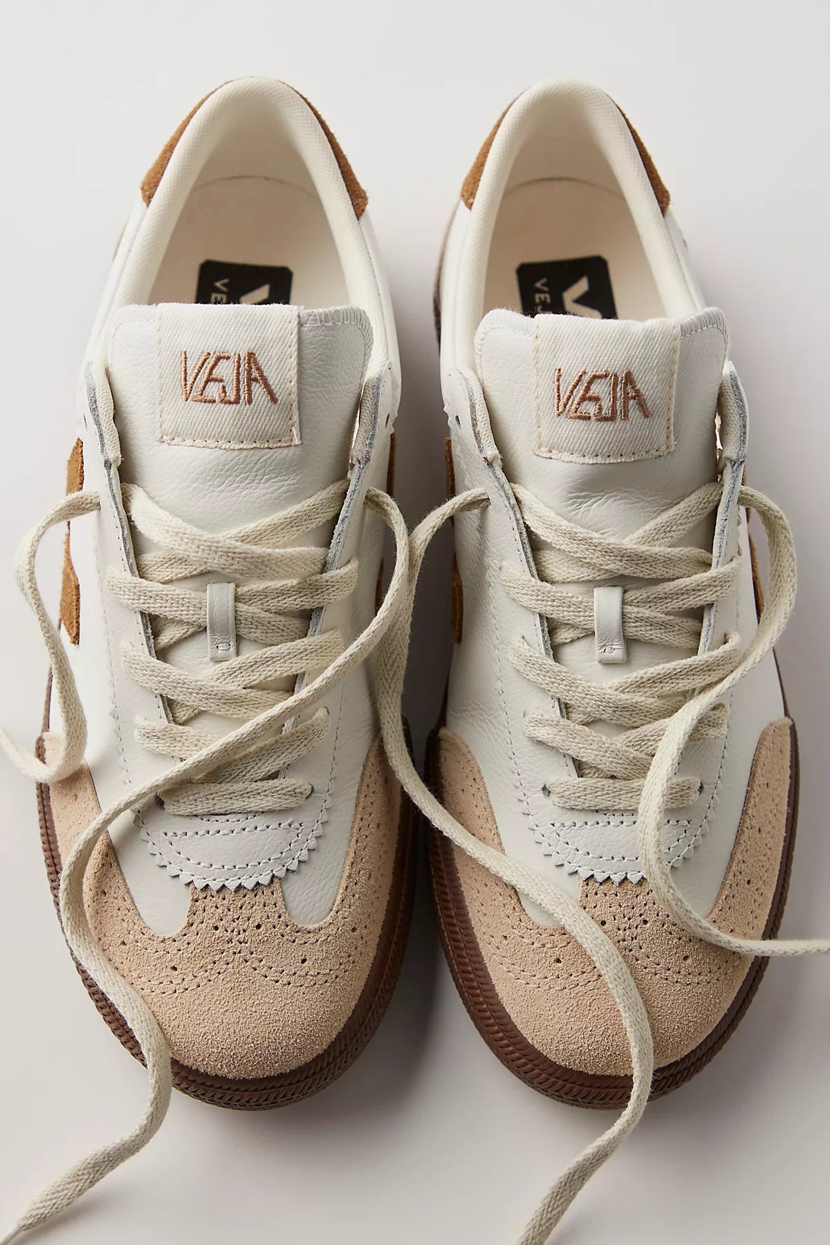 Veja Volley Sneakers