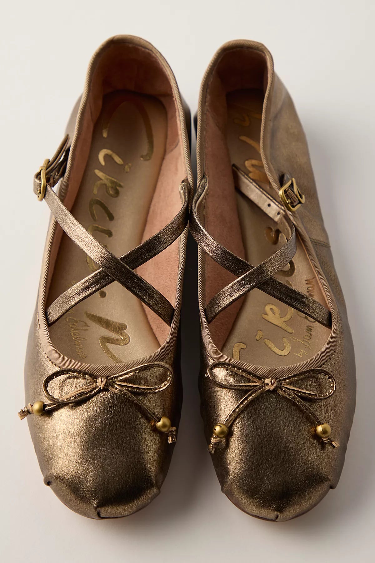 Zuri Ballet Flats